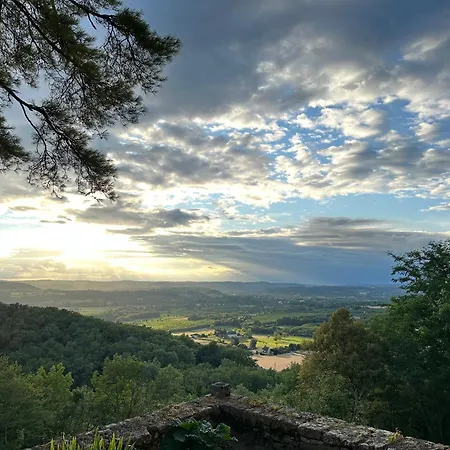 Szálloda Chateau Blanat *