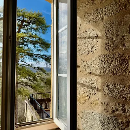Chateau Blanat Saint-Michel-de-Bannières